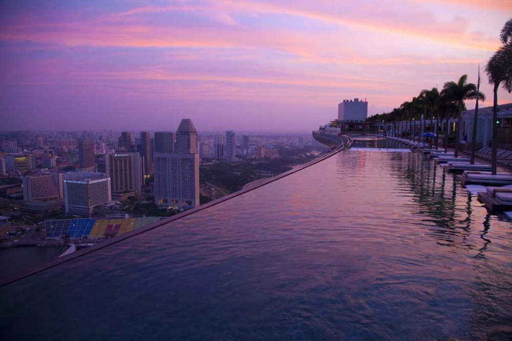 Singapore Swimming pool at sunrise